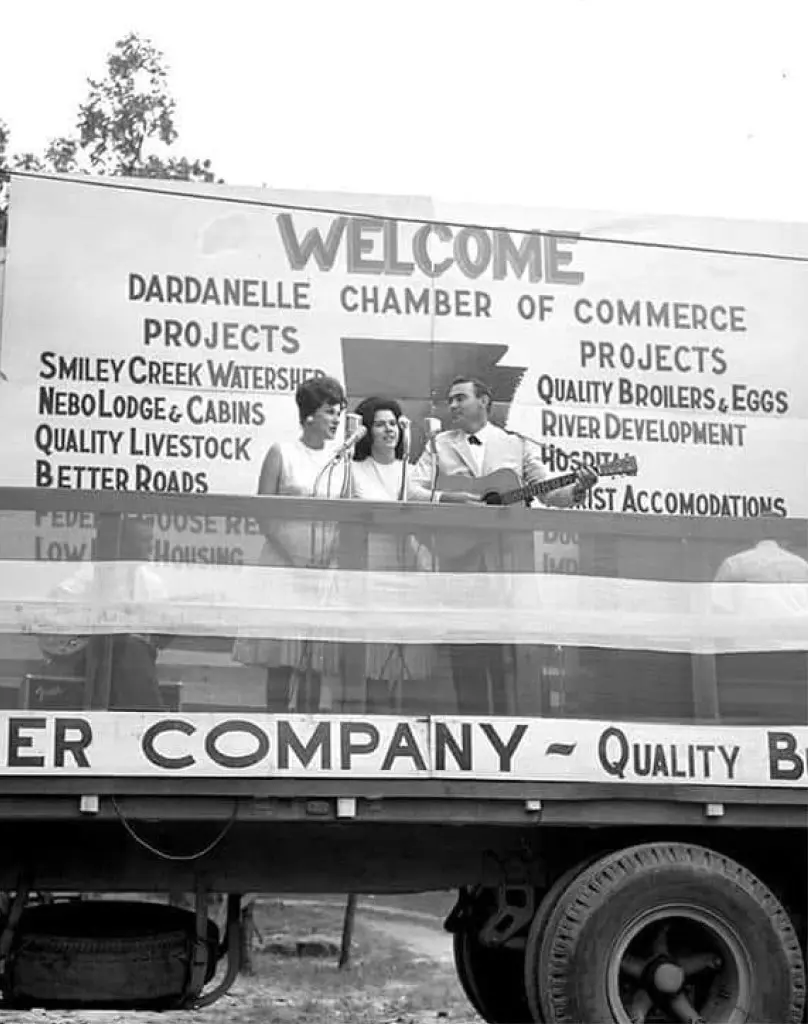 Mt. Nebo Chicken Fry returns this Saturday